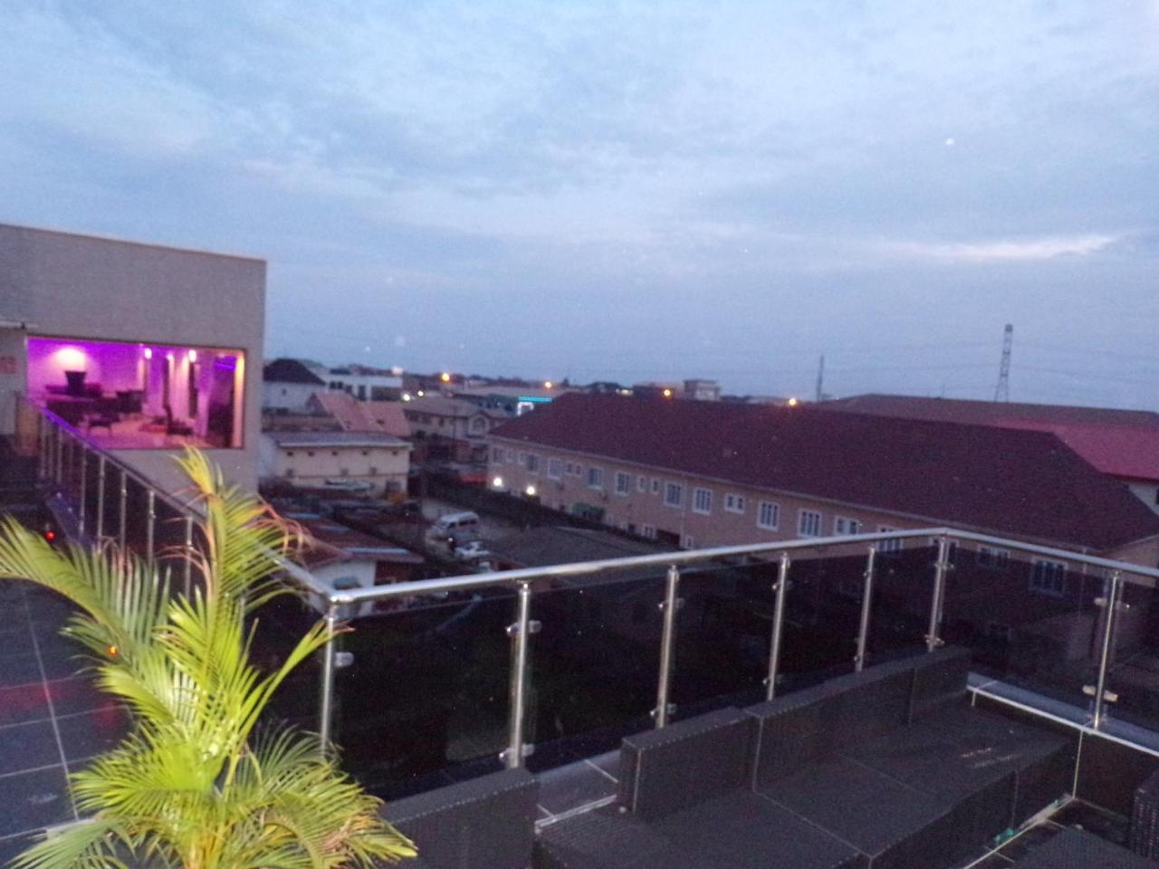 The Mayhill Lekki Exterior photo