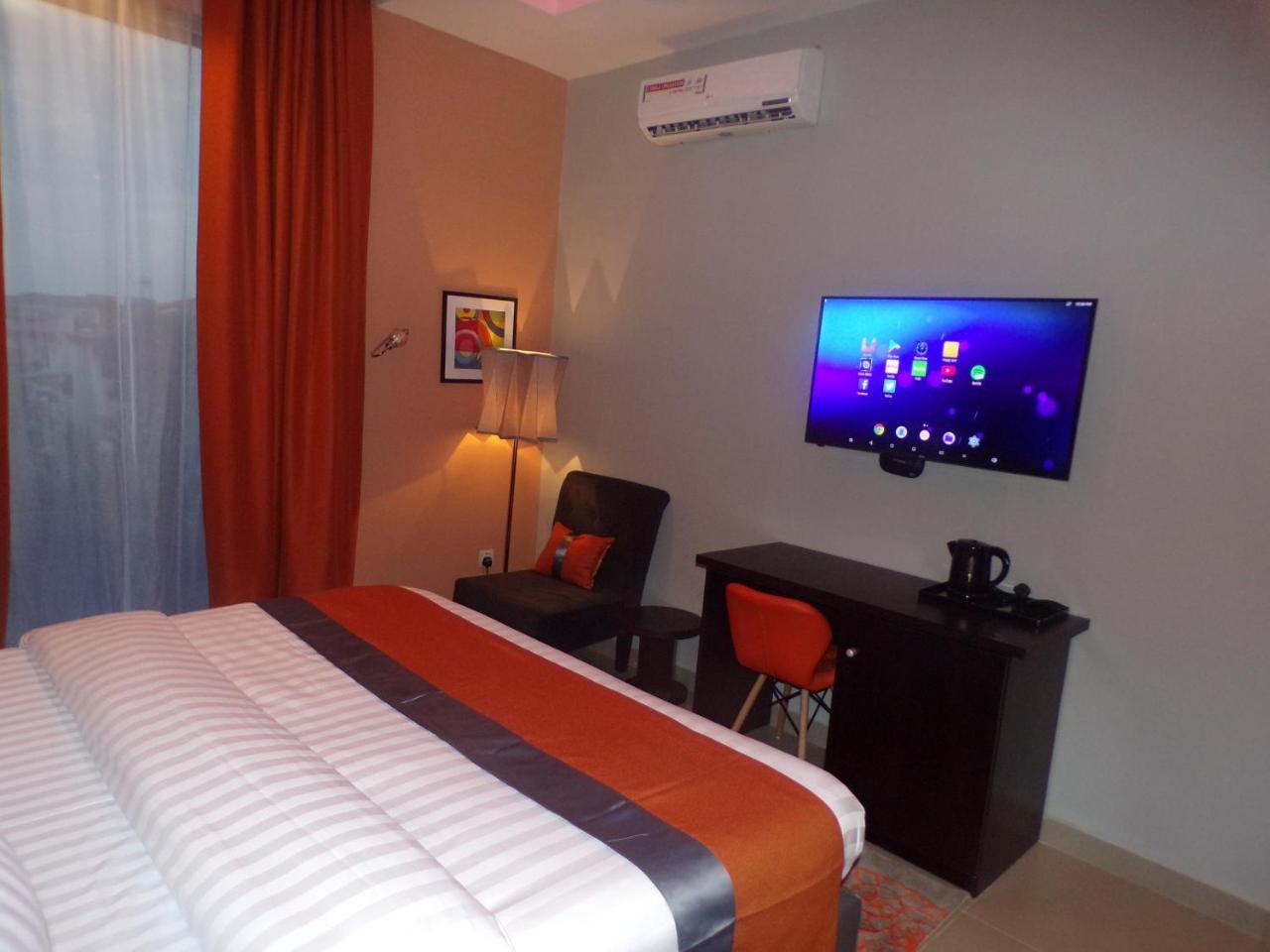 The Mayhill Lekki Exterior photo