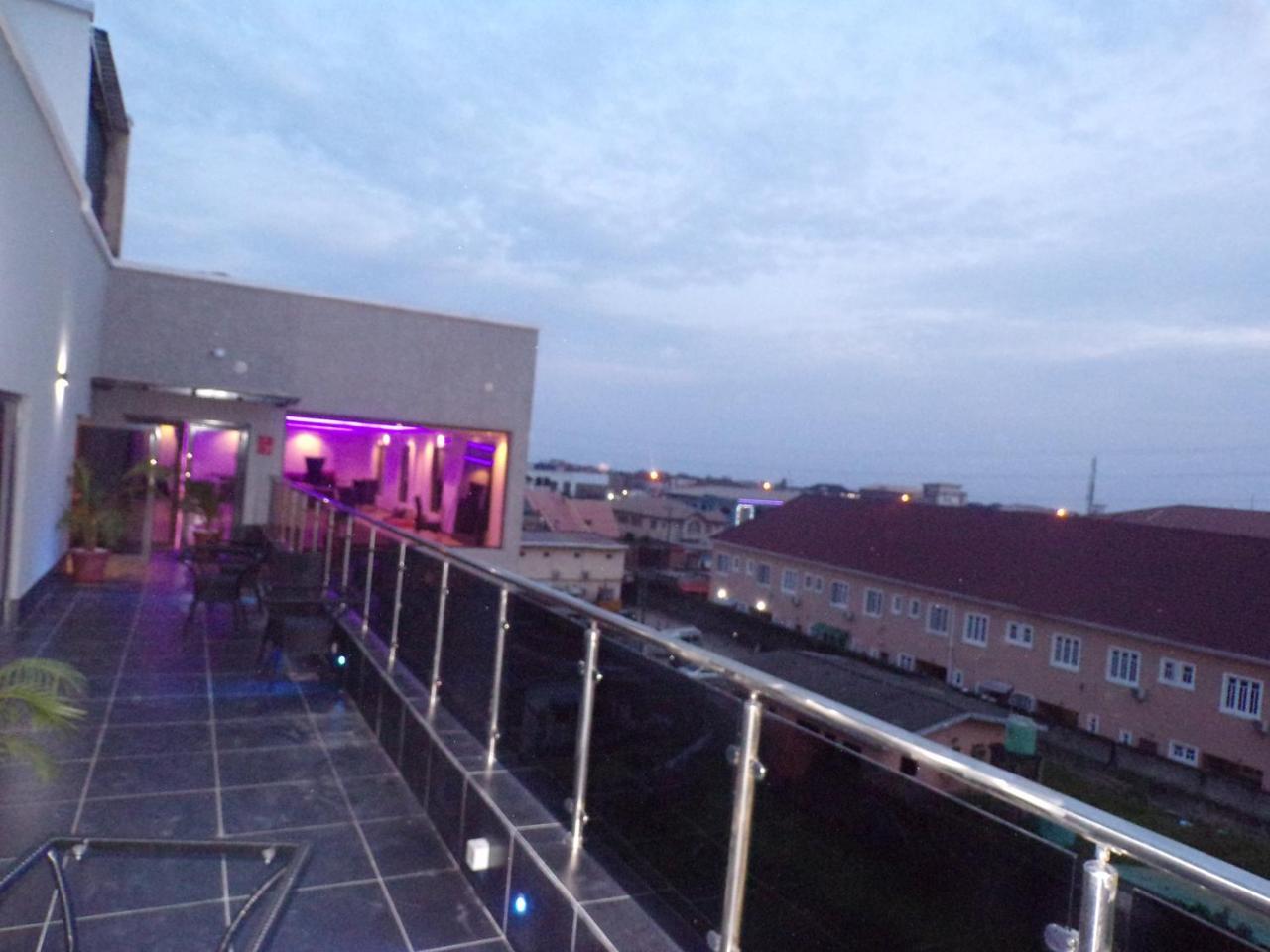 The Mayhill Lekki Exterior photo